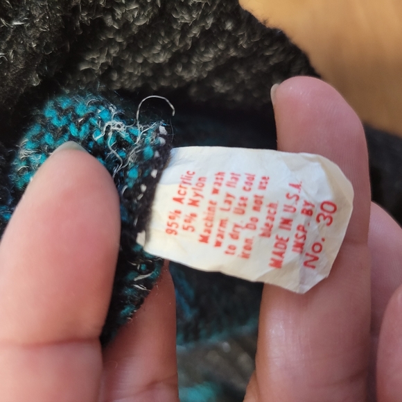 Vintage New Era extra large sweater made in america - Picture 3 of 3